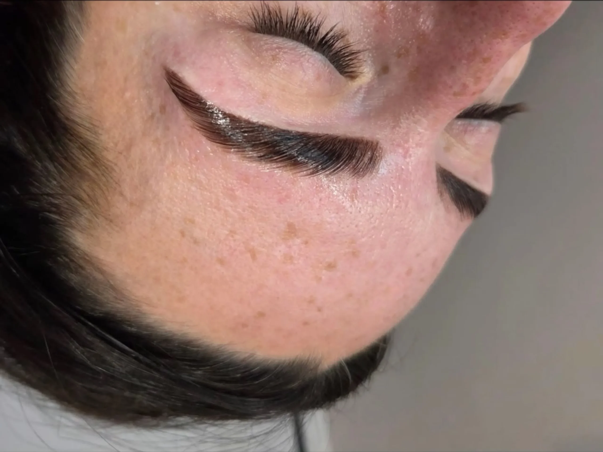 powder brows vs microblading