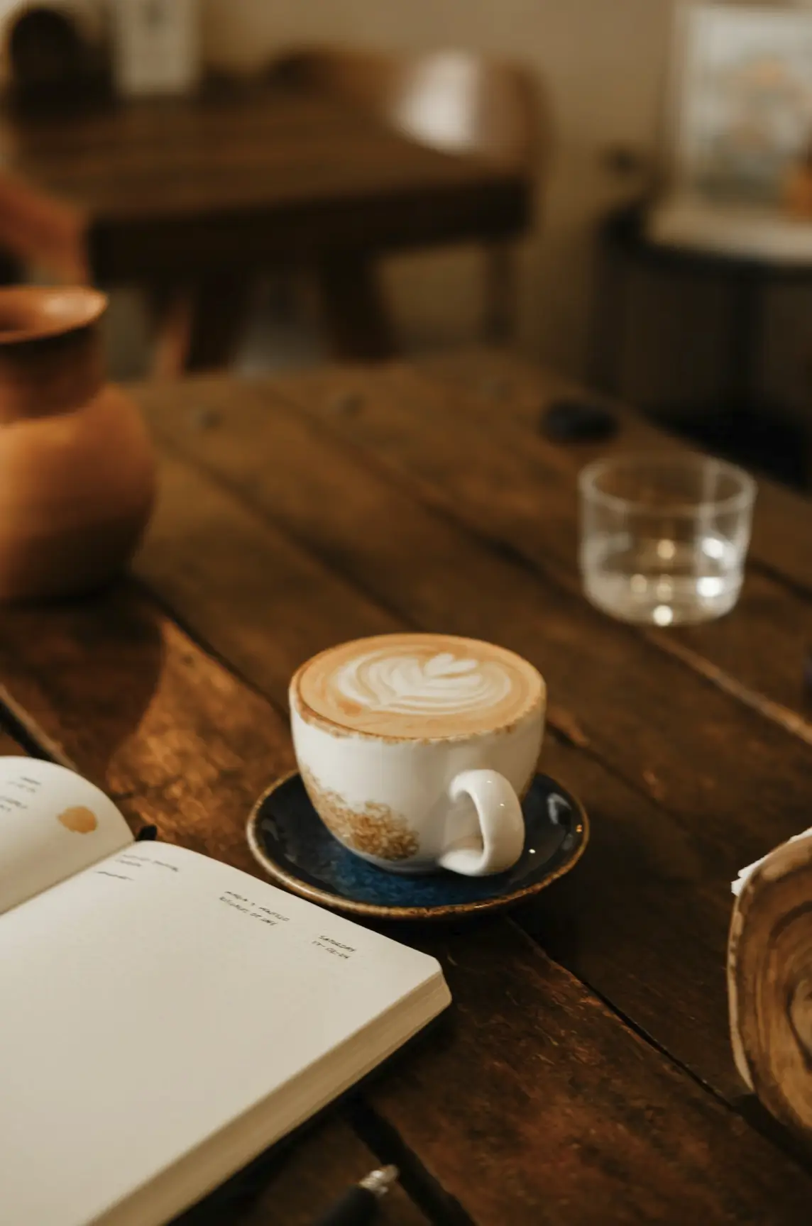 does coffee cause dark circles